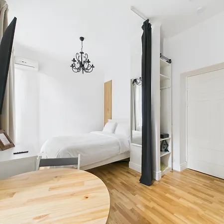 Centre Studio, Ac, 5 Min To Freedom Monument Appartement *